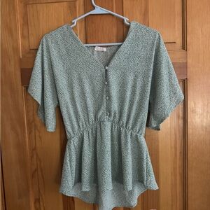Women's Green Top